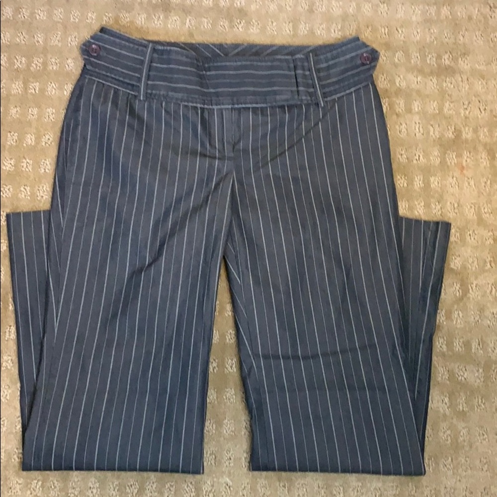 Women’s cropped slacks